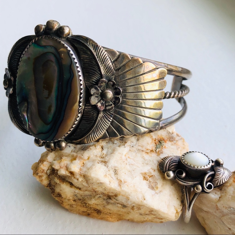 ❌SOLD❌VTG Navajo Sterling ManyGoats Abalone Pearl - Picture 7 of 16